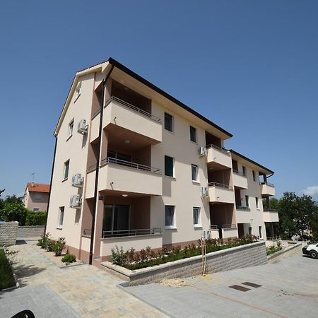 Apartments Medna Čižići Extérieur photo