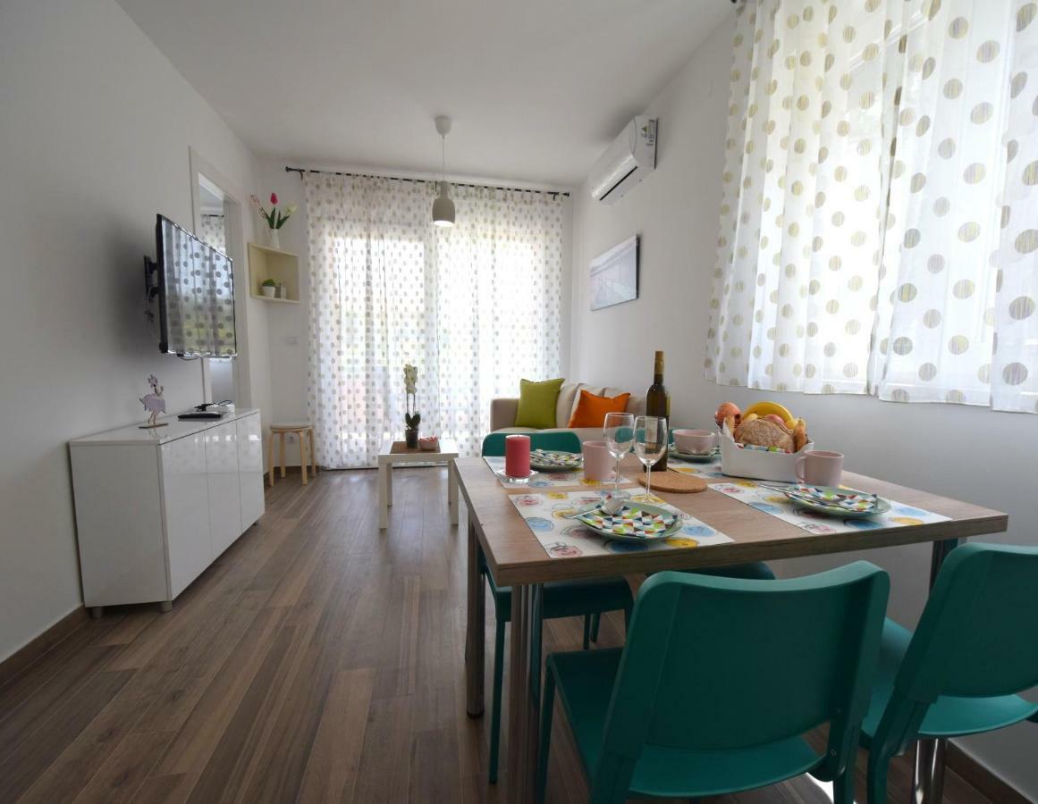 Apartments Medna Čižići Extérieur photo