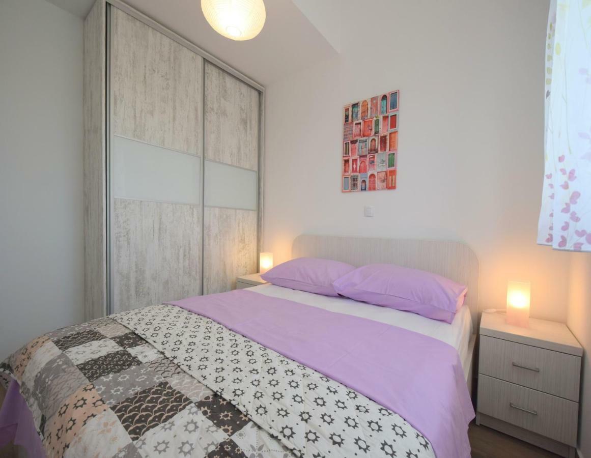 Apartments Medna Čižići Extérieur photo