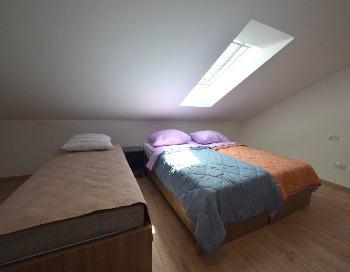 Apartments Medna Čižići Extérieur photo