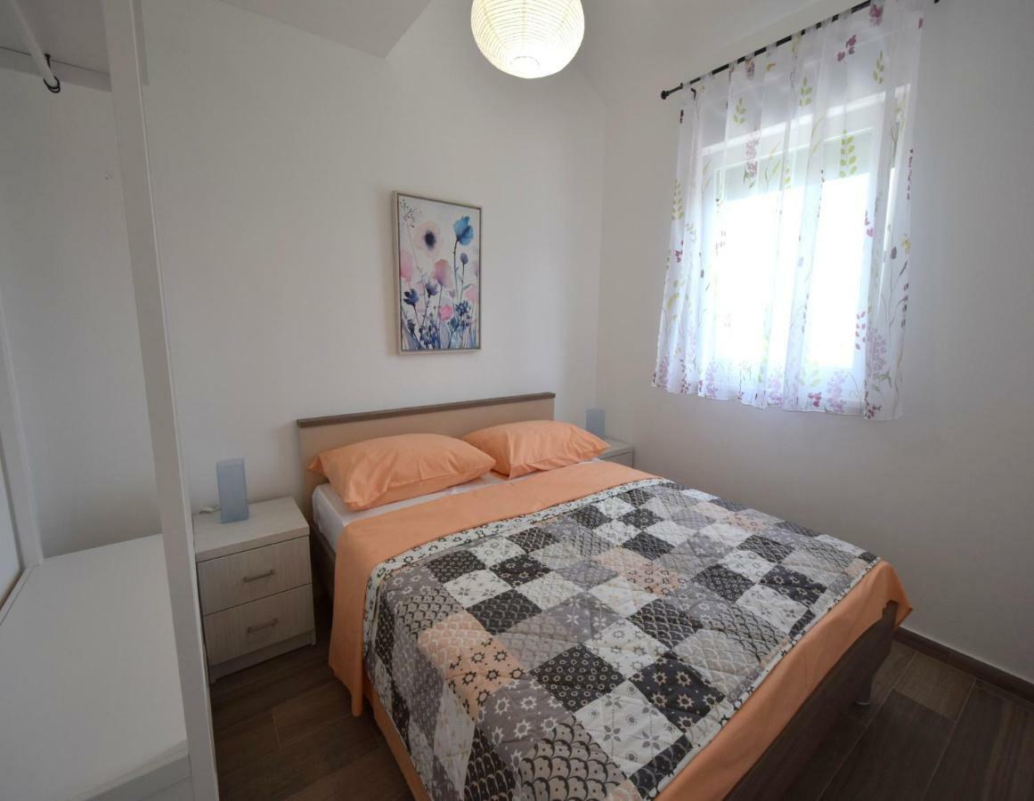 Apartments Medna Čižići Extérieur photo